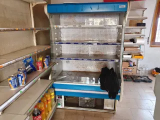 Nevera expositora refrigerada
