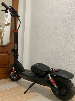Patinete Eléctrico Scooter con Luces LED