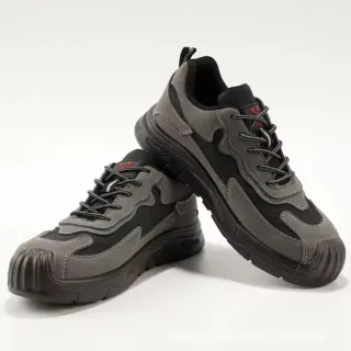 Botas de seguridad grises y negras