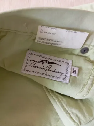 Conjunto Top Blanco y Pantalón Verde