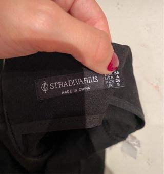 Falda pantalón negra Stradivarius