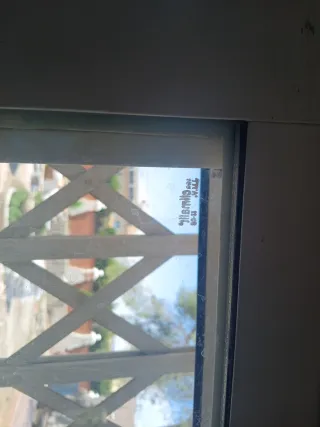 Ventana de aluminio corredera