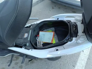 Suzuki Maxi Scooter Blanca. Seguro, ITV y transfer