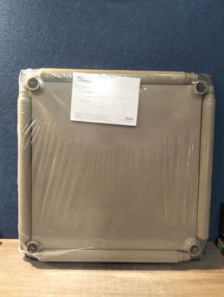 Mesa Noa 90x90 Plastico
