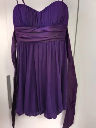 Vestido de fiesta morado