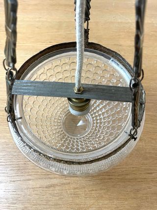 Antigua lámpara de techo estilo farol