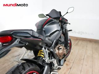 HONDA CBR 650 R