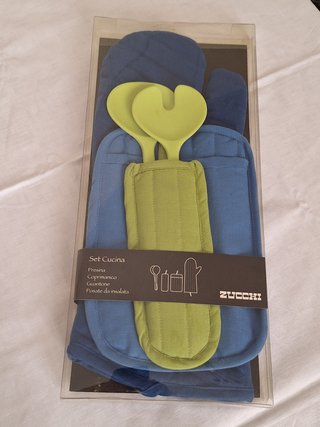 Set cucina guanto presine posate insalata ZUCCHI