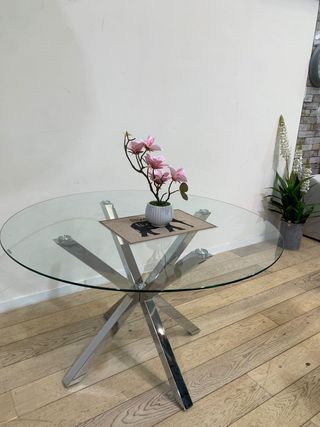 Mesa redonda cristal y metal