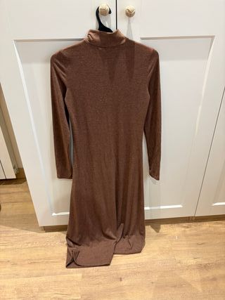 Vestido marrón cuello alto talla M