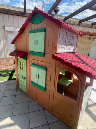 Casita infantil dúplex Smoby+Carretilla de jardín