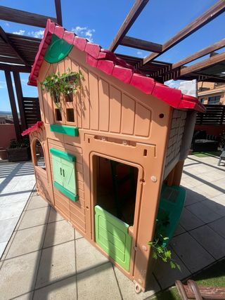 Casita infantil dúplex Smoby+Carretilla de jardín