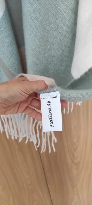 Poncho Natura Beige y Verde Talla Única