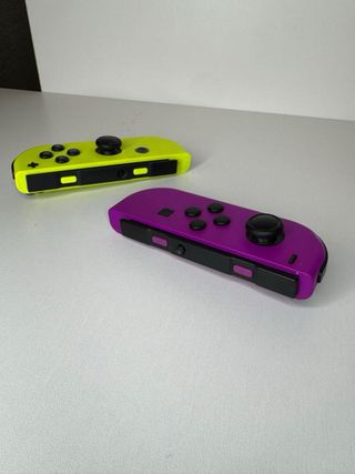 Joy-Cons Nintendo Morado y Amarillo