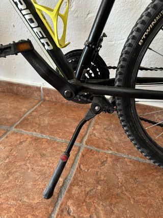 Bicicleta Rockrider Negra y Verde