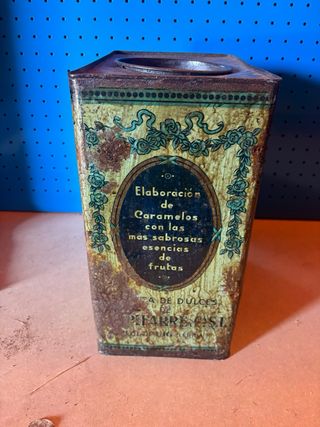 Lata antigua Viuda Pitarre Fábrica de Dulces