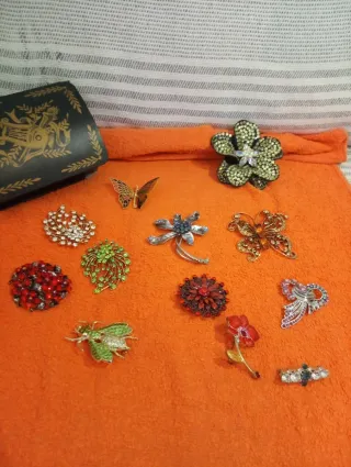 Lote de Broches Joya