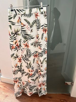 Conjunto tropical top y falda