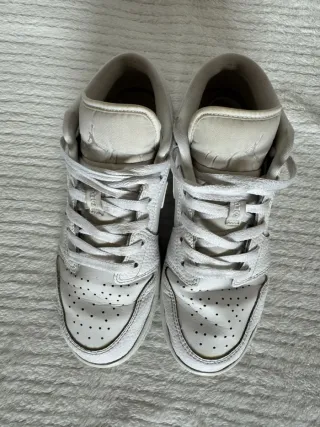 Nike Air Jordan 1 Low Blancas Talla 37.5