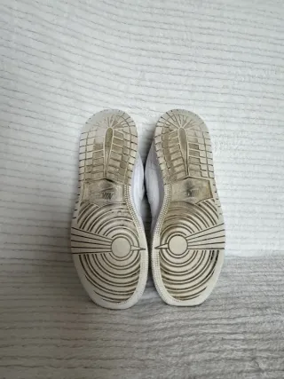 Nike Air Jordan 1 Low Blancas Talla 37.5