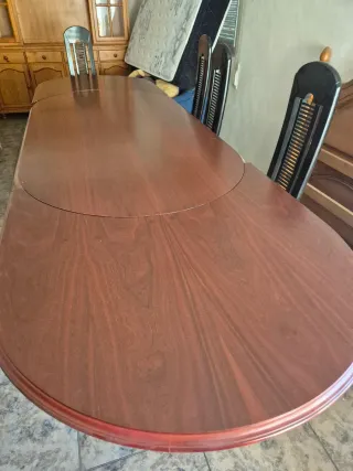 Mesa comedor madera cerezo extensible y 6 sillas