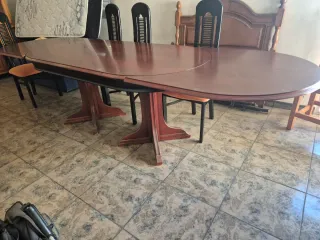 Mesa comedor madera cerezo extensible y 6 sillas