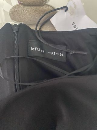 Vestido Lefties negro manga larga