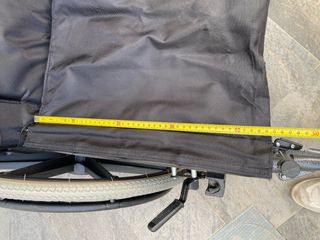 Silla ruedas ancha