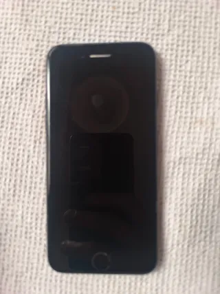 iPhone 7 128GB Negro/Plateado - Batería 100%