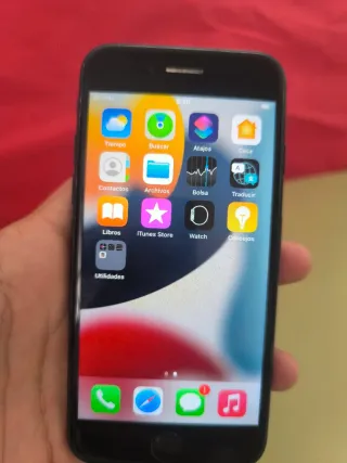 iPhone 7 128GB Negro/Plateado - Batería 100%