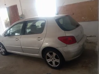 Peugeot 307 2003