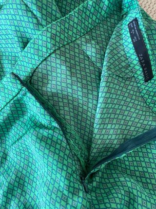 Pantalón culotte Zara verde estampado