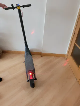 Patinete eléctrico- Xiaomi Electric Scooter 4 Lite