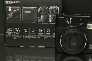 Fujifilm Instax Mini 99 Fotocamera Istantanea