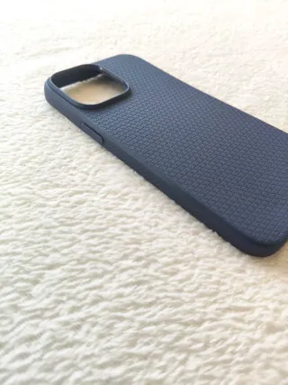 Funda Spigen iPhone 14 Pro Max / 15 Pro Max