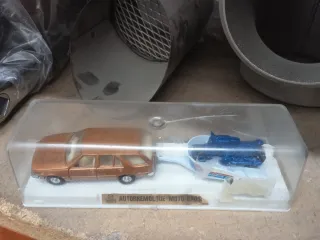 Renault 18 familiar y remolque Mira