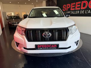 TOYOTA Land Cruiser 2.8 D4D GX 7 Plazas