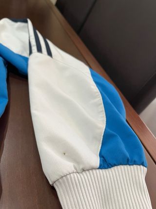 Chaqueta Fina, Adidas Vintage// Talla XS