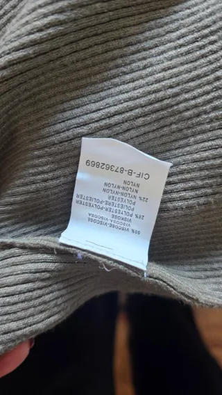 Vestido verde militar de punto