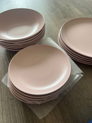 Vajilla IKEA FÄRGLAR 18 piezas rosa