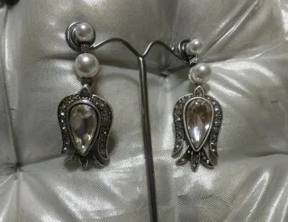 Pendientes Óscar de la Renta Perla y Cristal