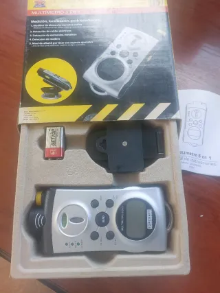 Multímetro 5 en 1 Láser