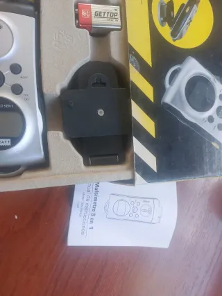 Multímetro 5 en 1 Láser