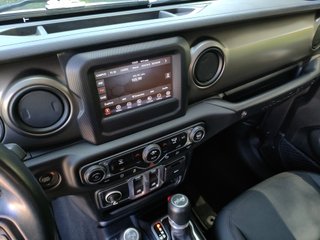 Jeep Wrangler 2.2 CRD Sport 8ATX E6D