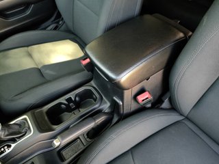 Jeep Wrangler 2.2 CRD Sport 8ATX E6D