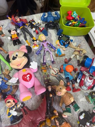 Lote de figuras de colección