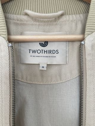 Preciosa chaqueta bomber Twothirds