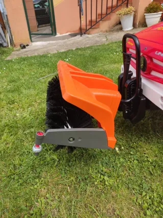 Camión Bomberos Rolly Toys con Barredora frontal