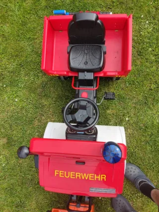 Camión Bomberos Rolly Toys con Barredora frontal