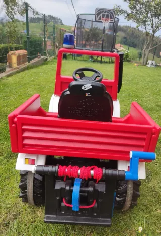 Camión Bomberos Rolly Toys con Barredora frontal